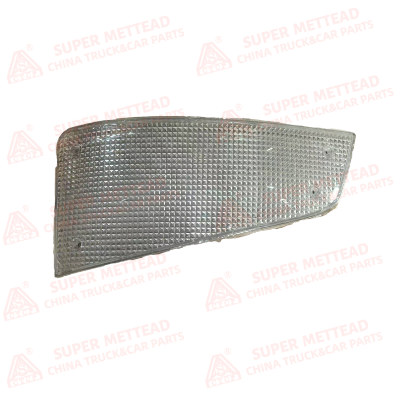 Lamp on Sunvisor, L 812W25260-6003 (1) Lamp On Sunvisor, L 812W25260-6003 Sinotruk Sitrak - Image 1