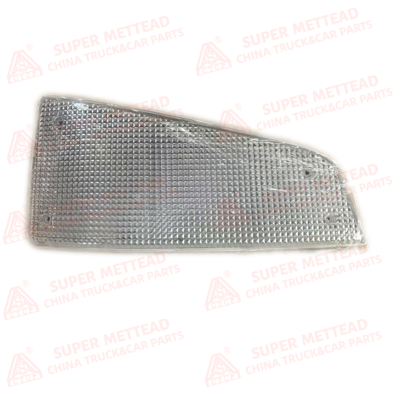 Lamp on Sunvisor, R 812W25260-6004 (1) Lamp On Sunvisor, R 812W25260-6004 Sinotruk Sitrak - Image 1