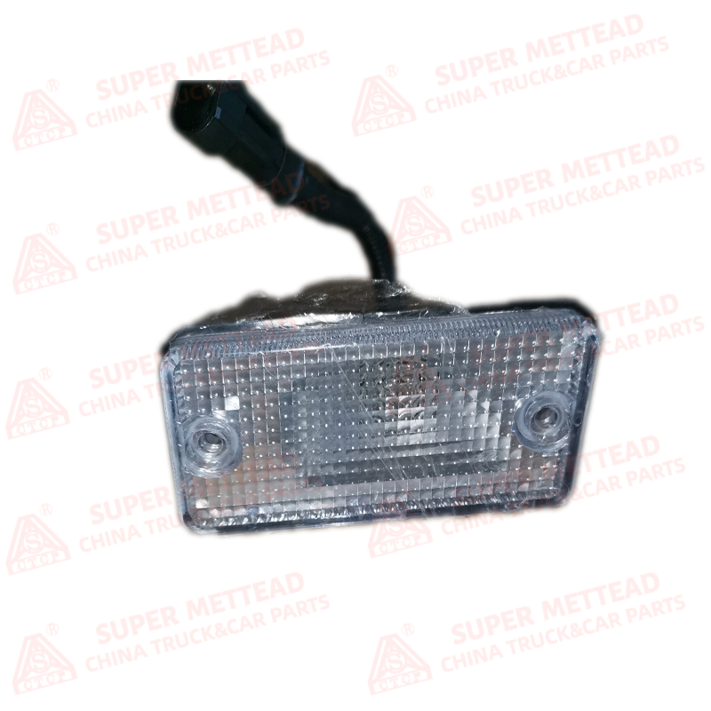 Left Marker Light WG9925720007 (1) Left Marker Light WG9925720007 Sinotruk - Image 1