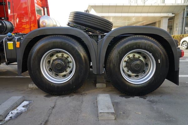 How long do truck tires typically last